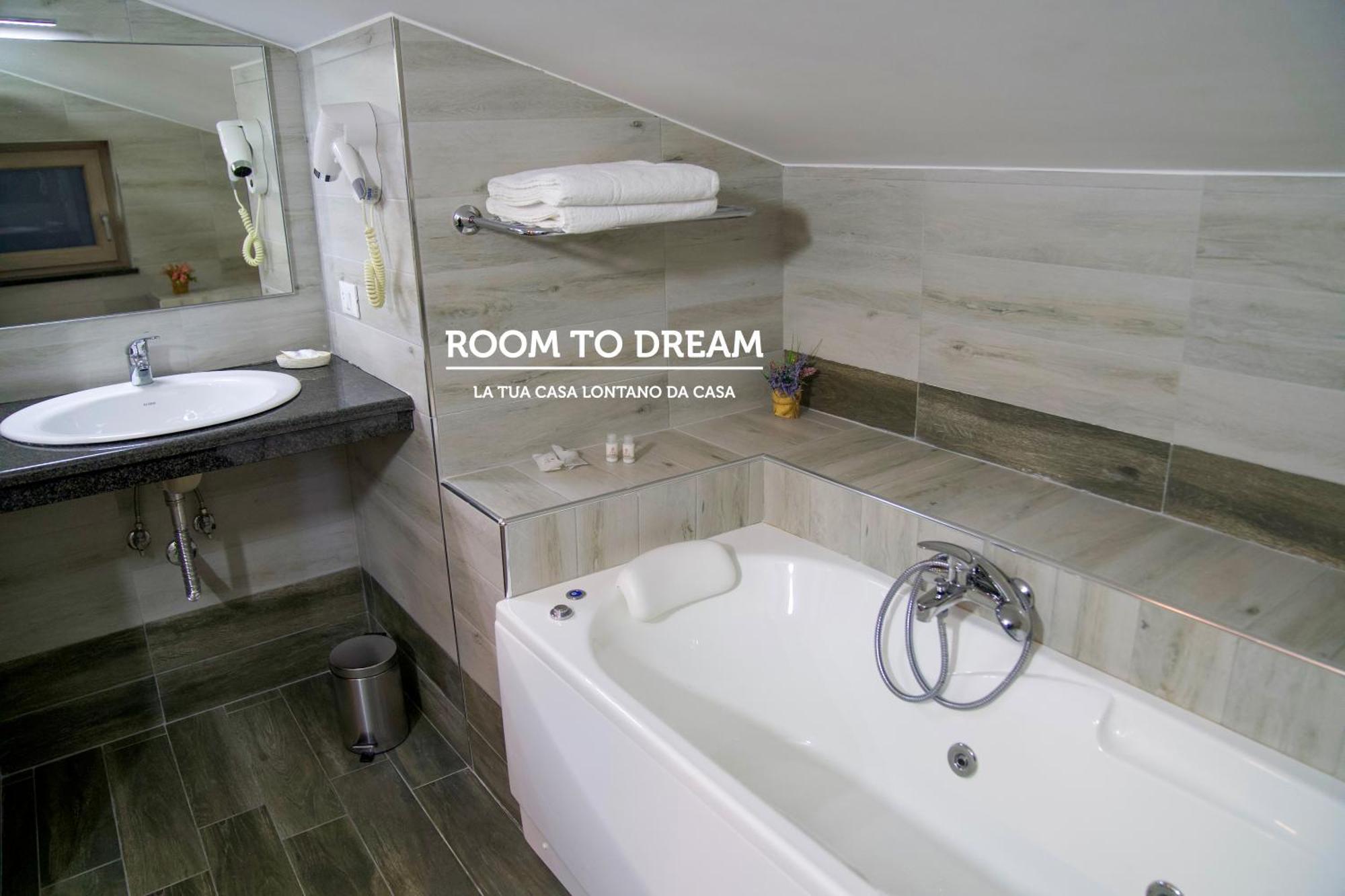 Room To Dream San Valentino Torio Exteriér fotografie
